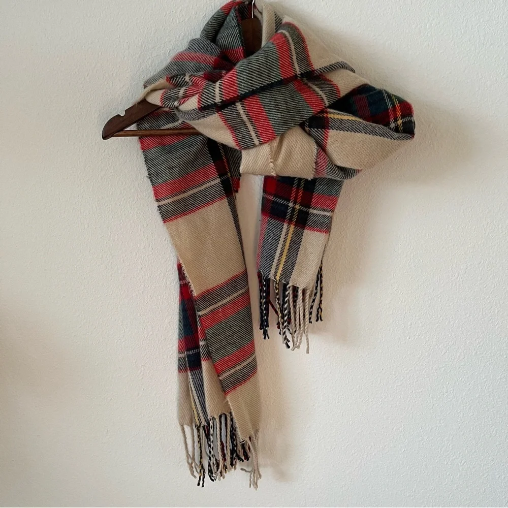 Free People Tartan Thick Warm Wool Scarf in Red Cream Green Multicolor Cozy - Picture 6 of 7